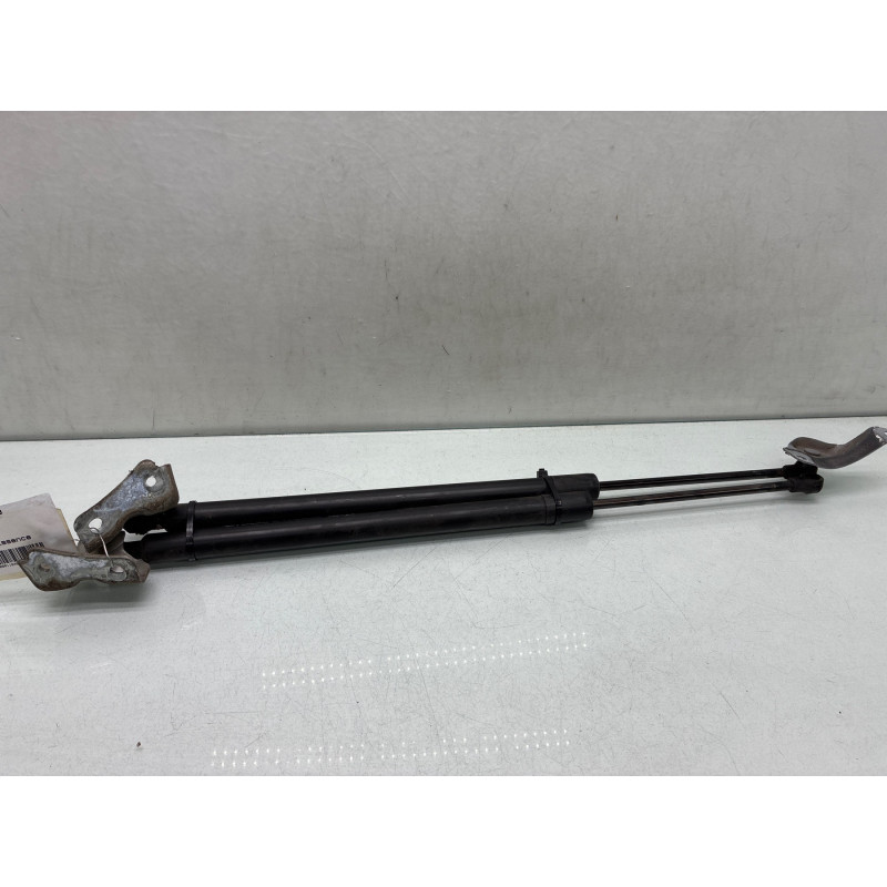 Verin de coffre RENAULT MODUS Photo n°3