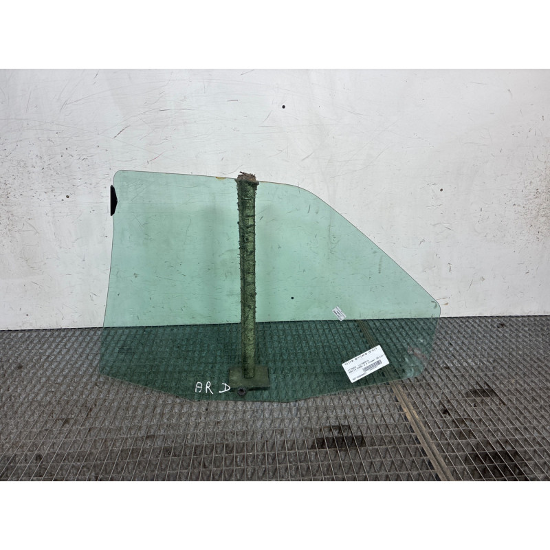 Vitre arriere droit CITROEN XANTIA Photo n°3