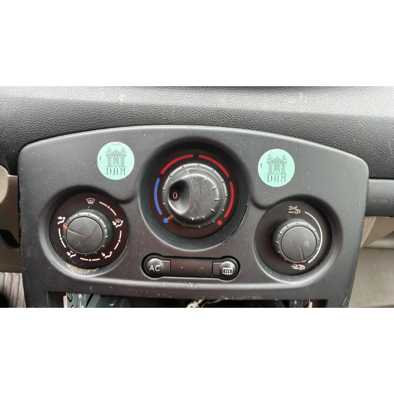 Boitier UCH RENAULT CLIO 3 Photo n°4