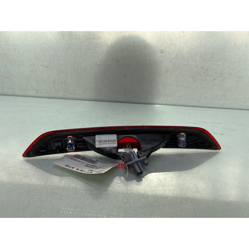 Feu arriere stop central FORD KA+ Photo n°2