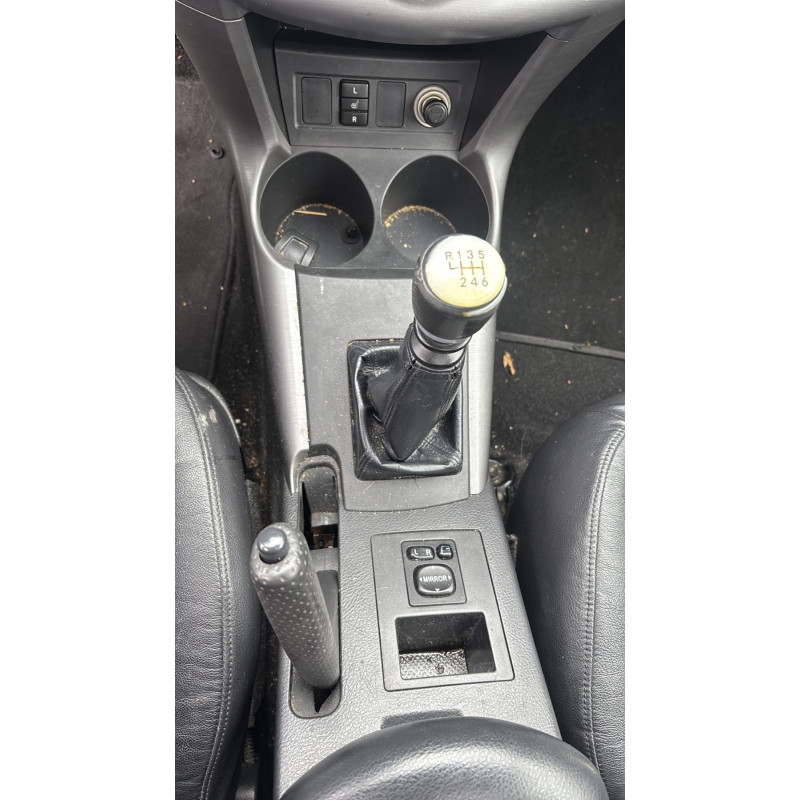 Poignee porte avant gauche TOYOTA RAV4 3 Photo n°18