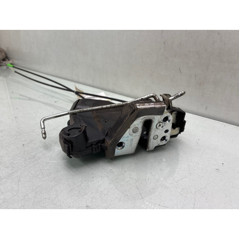 Serrure avant droit TOYOTA RAV4 3 Photo n°4