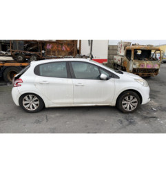 Optique avant principal gauche (feux)(phare) PEUGEOT 208 1