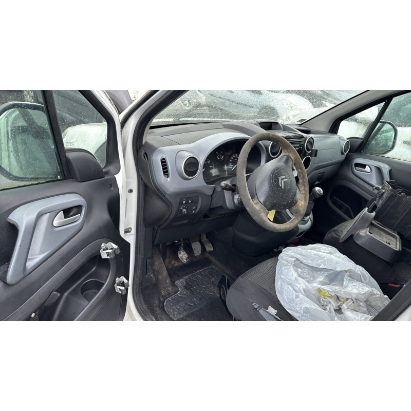 Moteur essuie glace arriere CITROEN BERLINGO 2 Photo n°14
