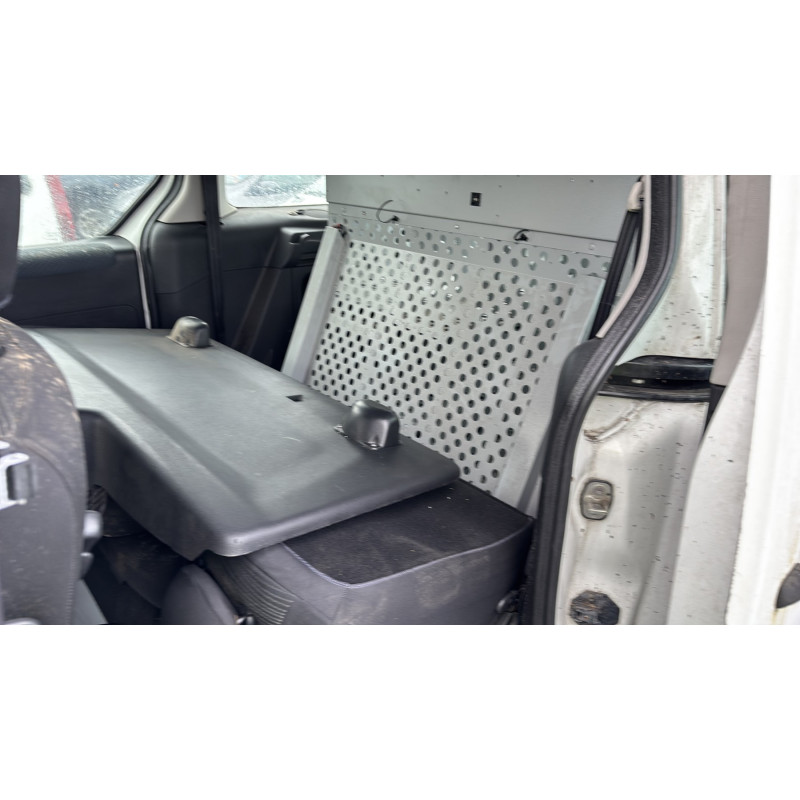 Moteur essuie glace arriere CITROEN BERLINGO 2 Photo n°15