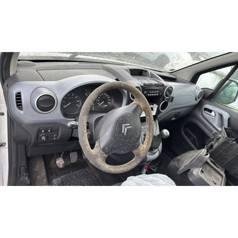Moteur essuie glace arriere CITROEN BERLINGO 2 Photo n°16