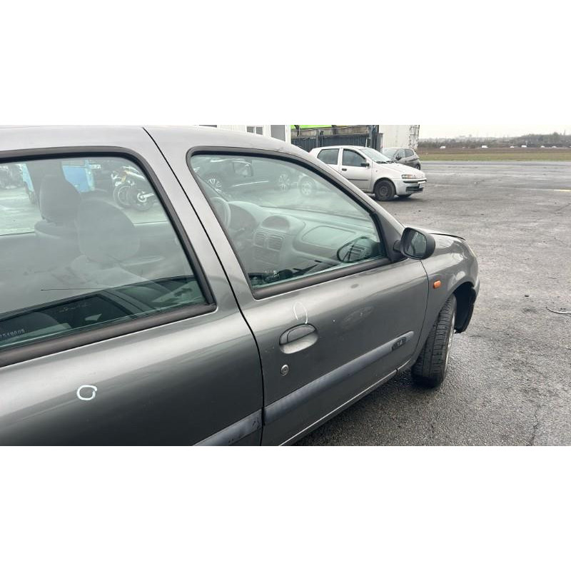 Repetiteur clignotant avant gauche (Feux) RENAULT CLIO 2 Photo n°7