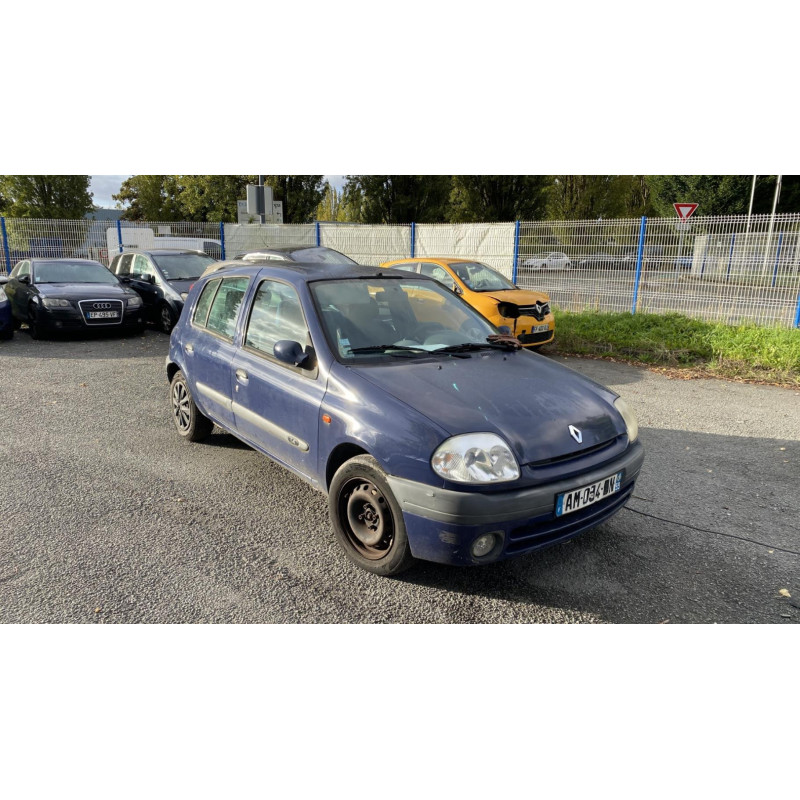 Repetiteur clignotant avant gauche (Feux) RENAULT CLIO 2 Photo n°18