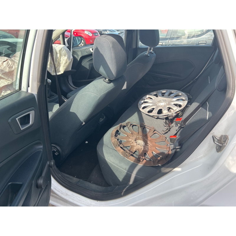 FORD FIESTA 6 PHASE 1 1.25i - 16V Photo n°6