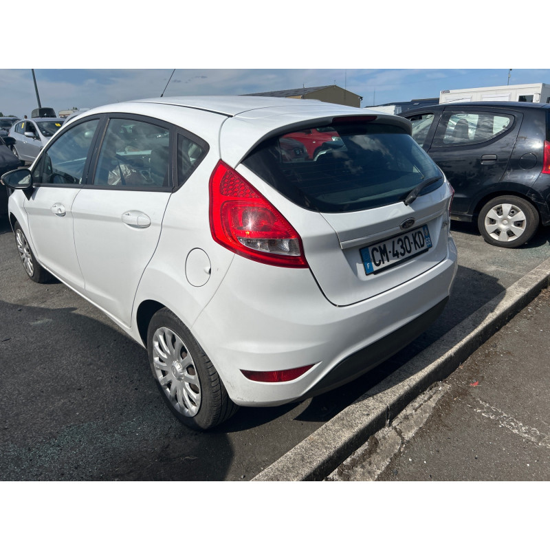 FORD FIESTA 6 PHASE 1 1.25i - 16V Photo n°7