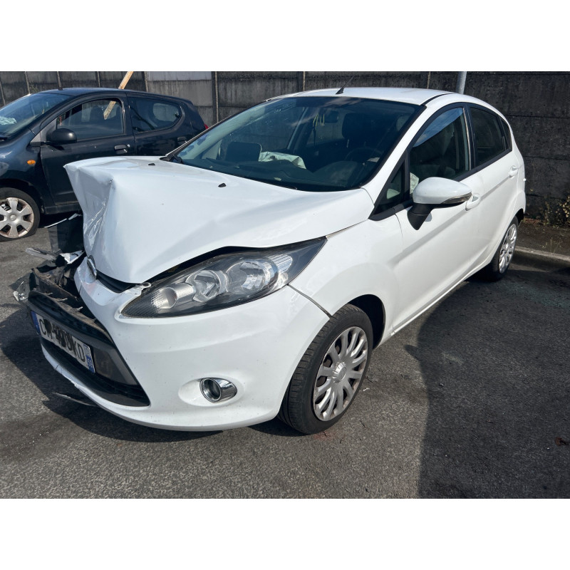 FORD FIESTA 6 PHASE 1 1.25i - 16V Photo n°9
