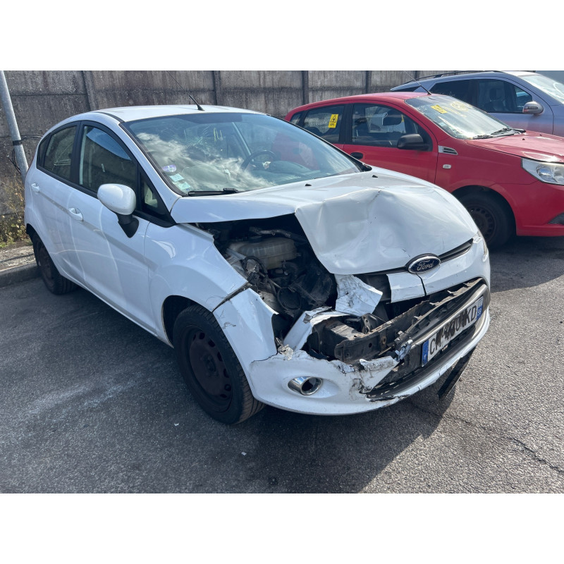 FORD FIESTA 6 PHASE 1 1.25i - 16V Photo n°11