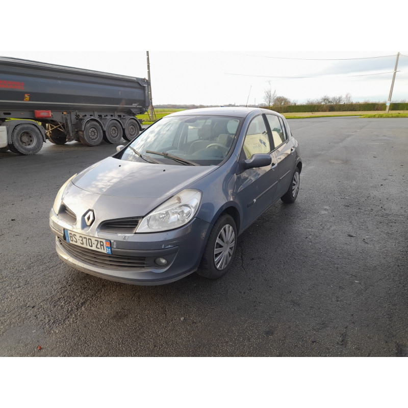 Renfort pare choc avant (traverse) RENAULT CLIO 3 Photo n°4