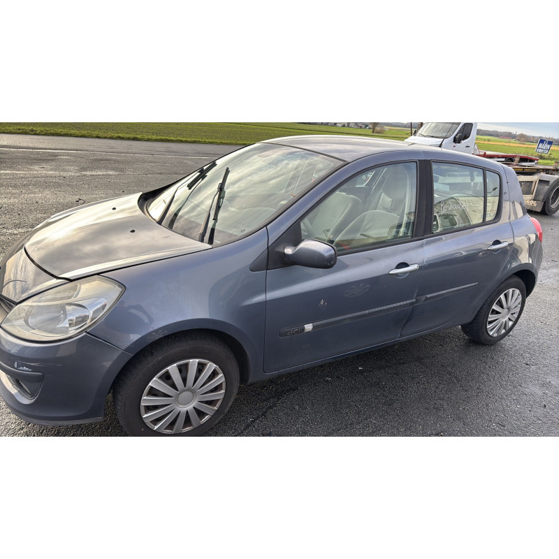 Renfort pare choc avant (traverse) RENAULT CLIO 3 Photo n°15