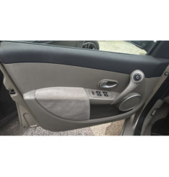 Renfort pare choc avant (traverse) RENAULT CLIO 3
