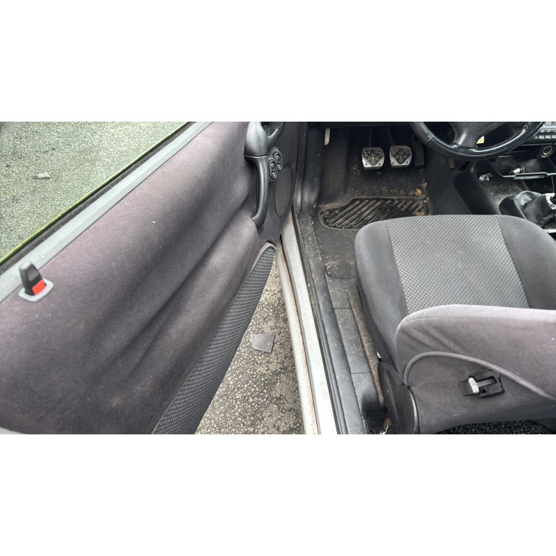 Serrure avant droit OPEL TIGRA 1 Photo n°16