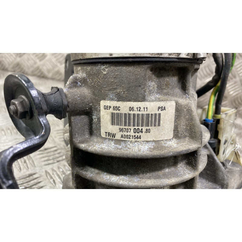 Pompe de direction CITROEN BERLINGO 2 Photo n°3