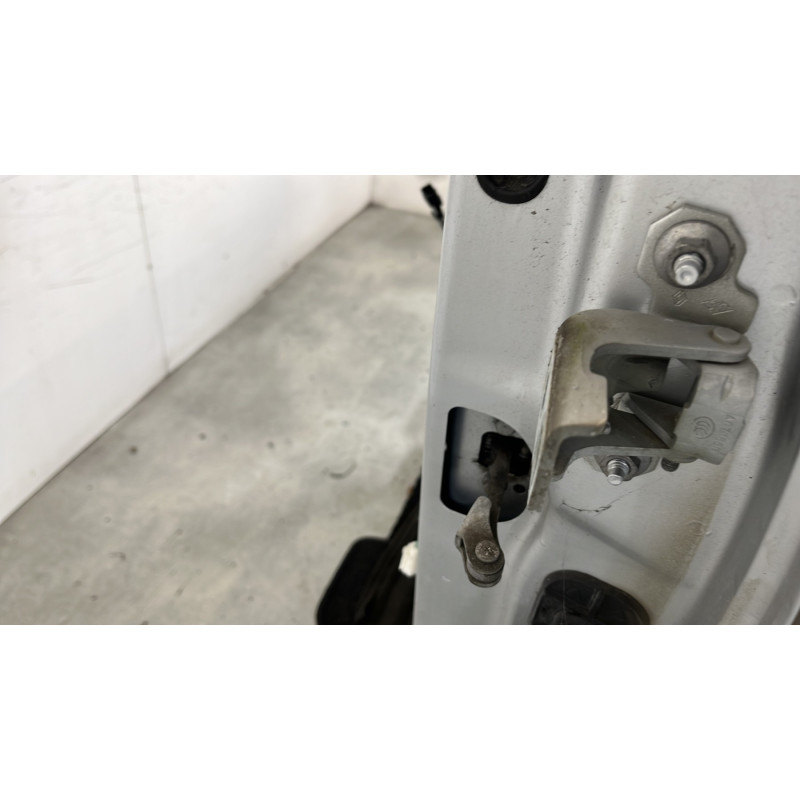 Porte avant gauche RENAULT GRAND SCENIC 3 Photo n°2
