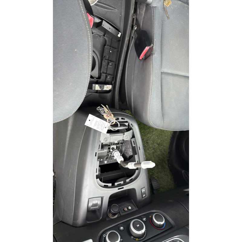 Porte avant droit RENAULT SCENIC 3 Photo n°18