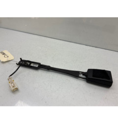 Attache ceinture avant droit PEUGEOT 3008 1