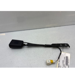 Attache ceinture avant droit PEUGEOT 3008 1