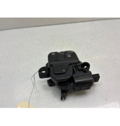 Serrure de coffre DACIA DUSTER 1