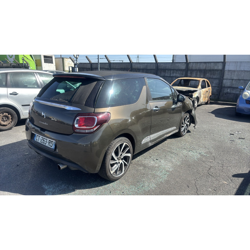 Anti brouillard droit (feux) CITROEN DS3 Photo n°7