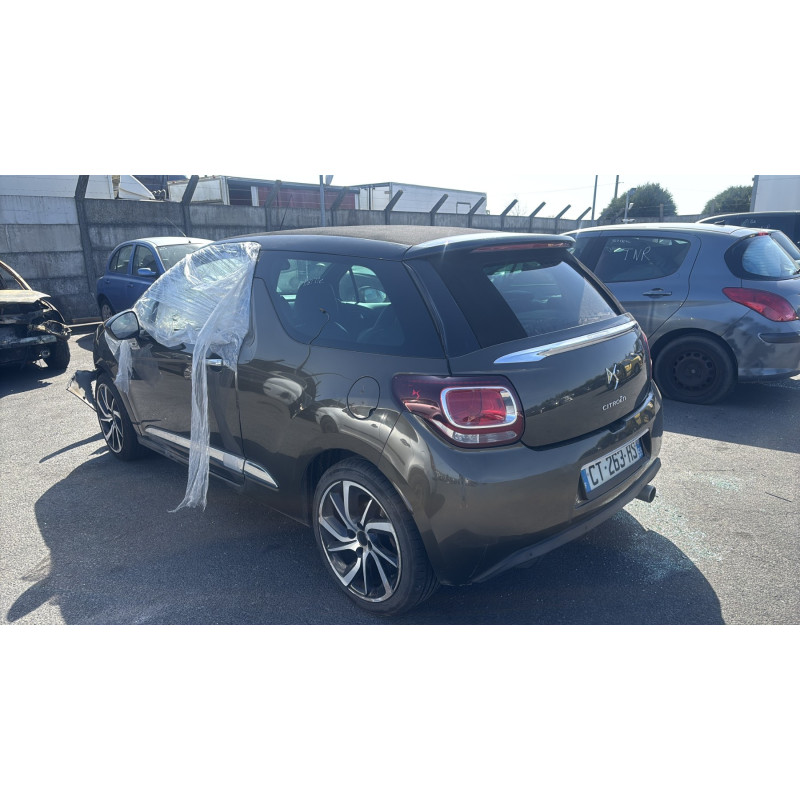 Anti brouillard droit (feux) CITROEN DS3 Photo n°8
