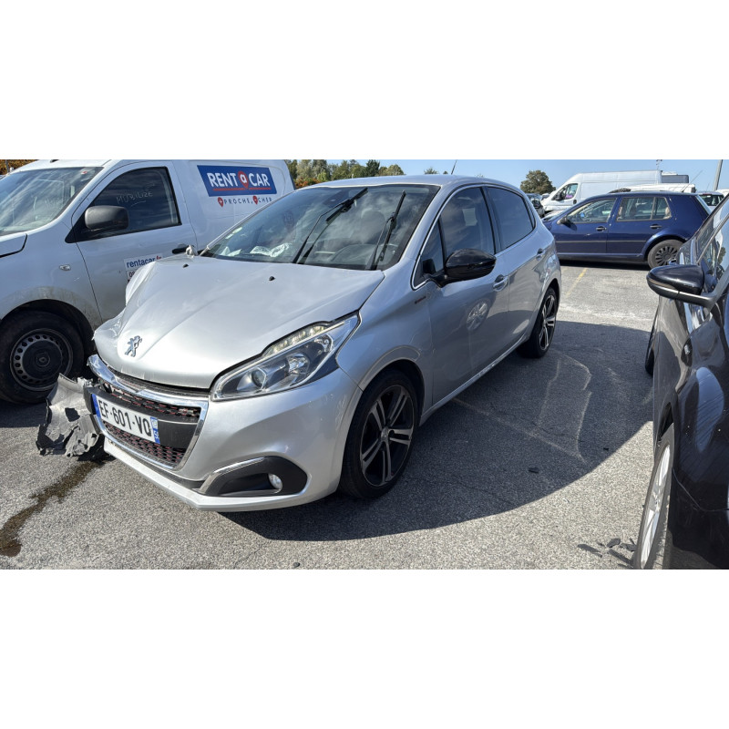Moteur PEUGEOT 208 1 Photo n°5