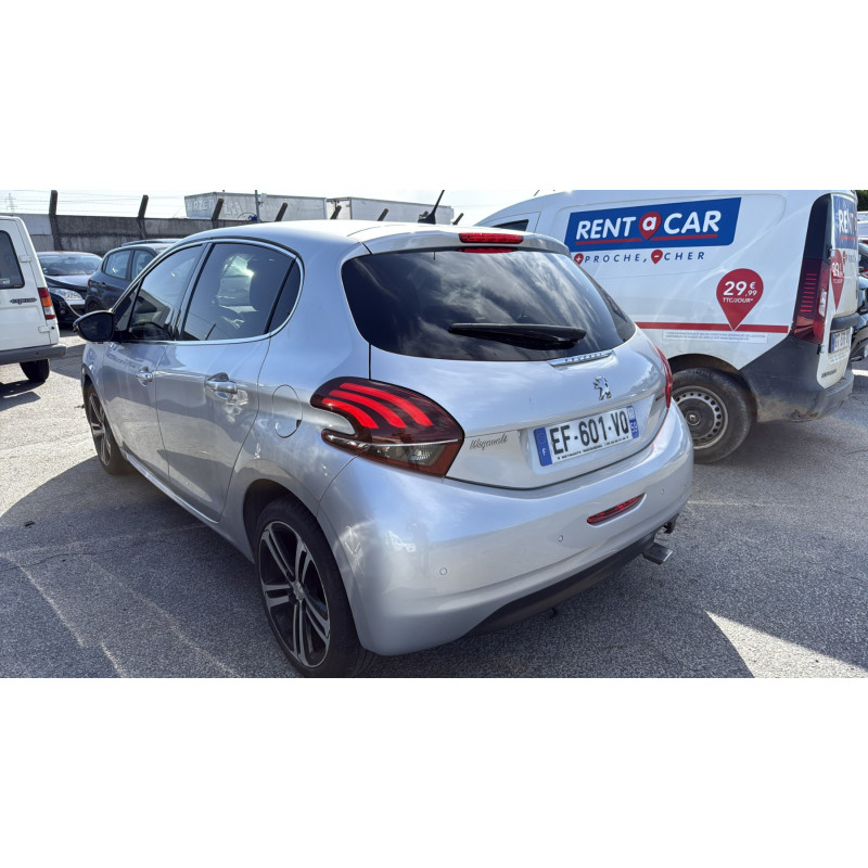 Moteur PEUGEOT 208 1 Photo n°8