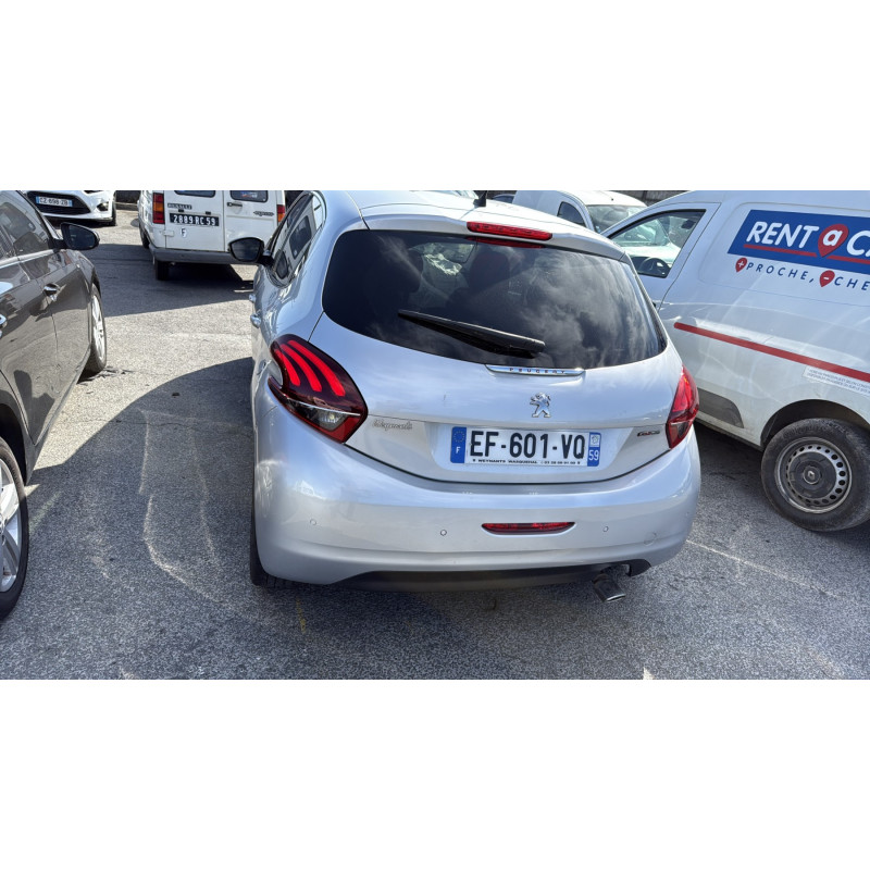 Moteur PEUGEOT 208 1 Photo n°9