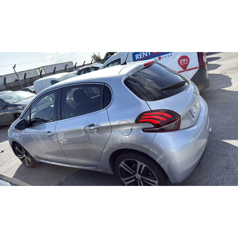 Moteur PEUGEOT 208 1 Photo n°10