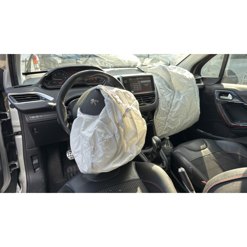Moteur PEUGEOT 208 1 Photo n°19