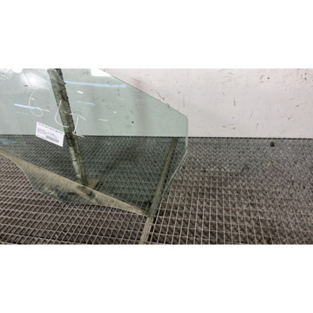 Vitre arriere gauche VOLKSWAGEN POLO 5
