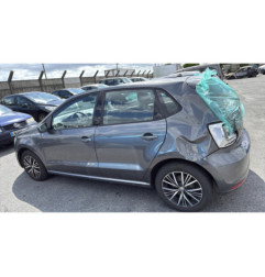 Vitre arriere gauche VOLKSWAGEN POLO 5
