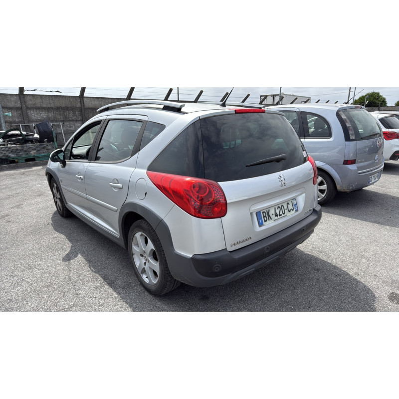 Moteur PEUGEOT 207 Photo n°8