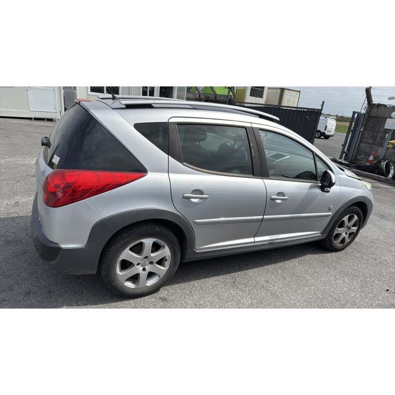 Moteur PEUGEOT 207 Photo n°10