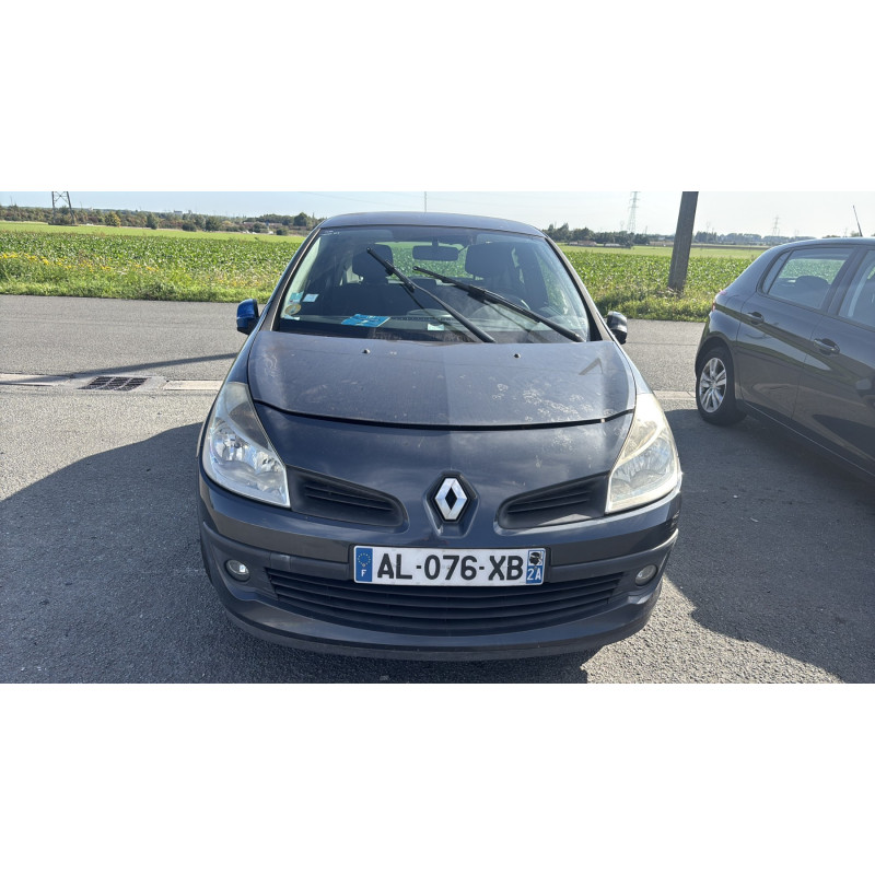 Aile avant gauche RENAULT CLIO 3 Photo n°12
