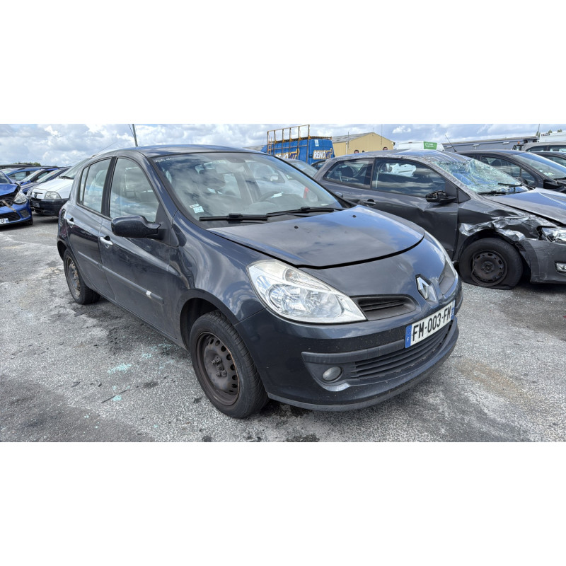 Alternateur RENAULT CLIO 3 Photo n°8