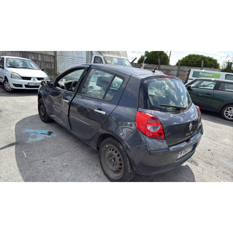 Alternateur RENAULT CLIO 3 Photo n°10