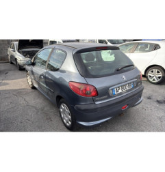 Attache ceinture arriere gauche PEUGEOT 206
