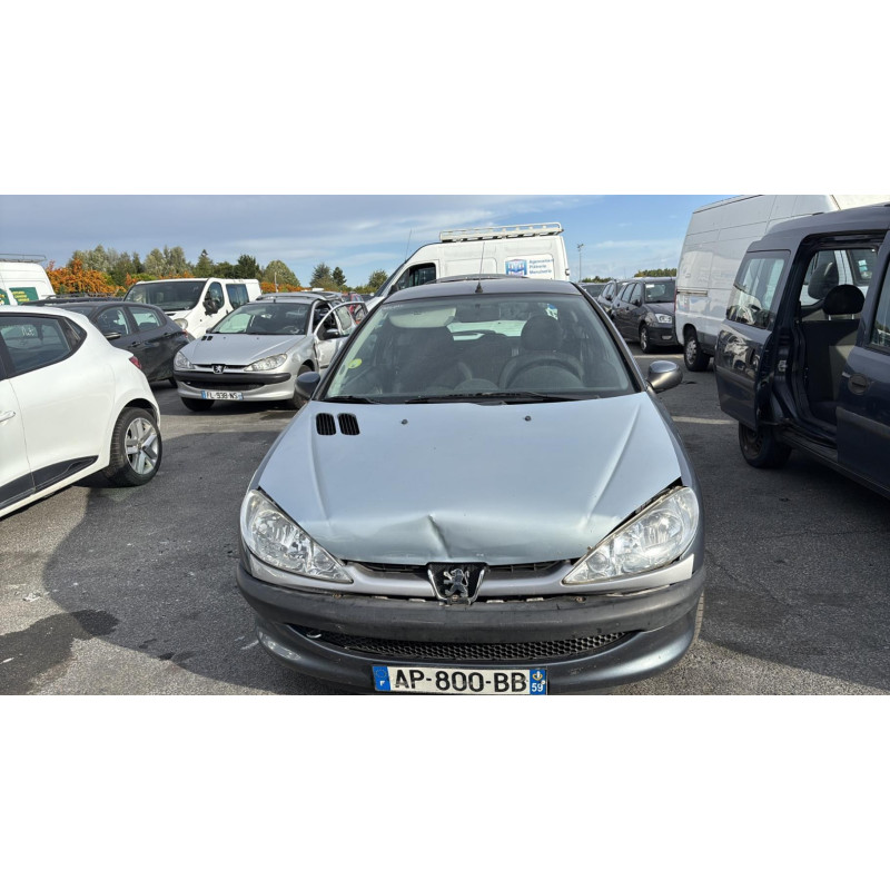 Attache ceinture arriere gauche PEUGEOT 206 Photo n°15