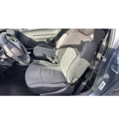 Attache ceinture arriere gauche PEUGEOT 206