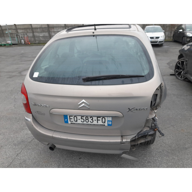 Moteur CITROEN XSARA PICASSO Photo n°10