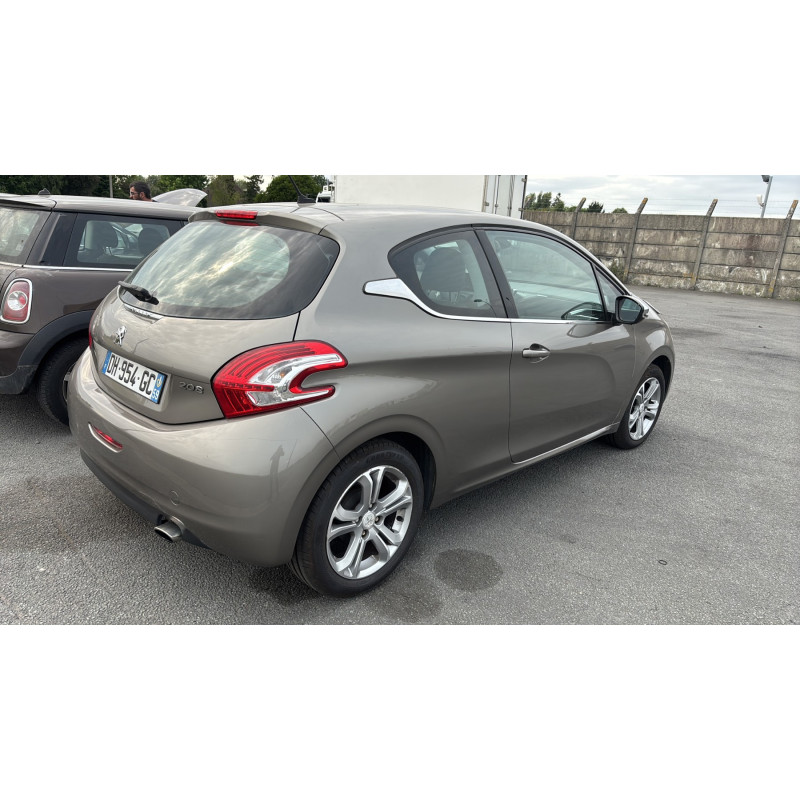 Retroviseur droit PEUGEOT 208 1 Photo n°10
