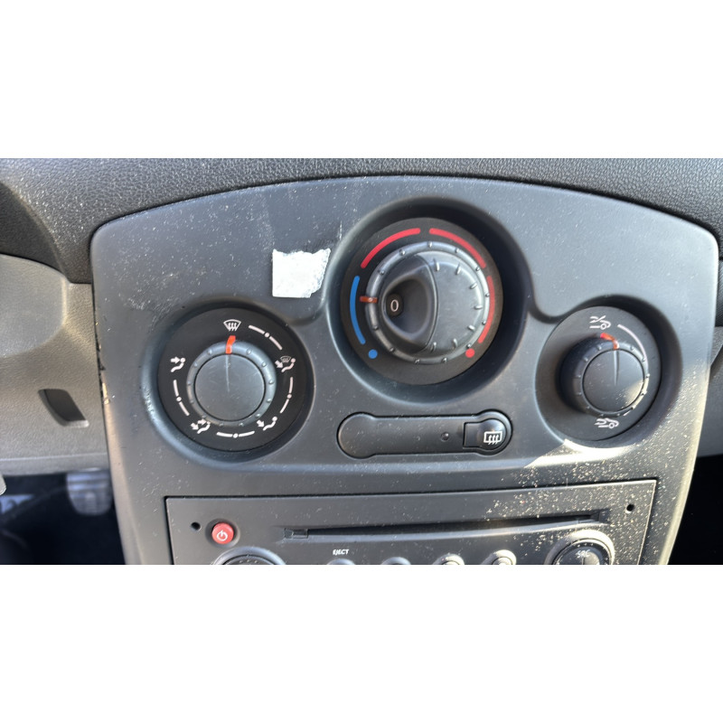 Bras essuie glace avant gauche RENAULT CLIO 3 Photo n°6
