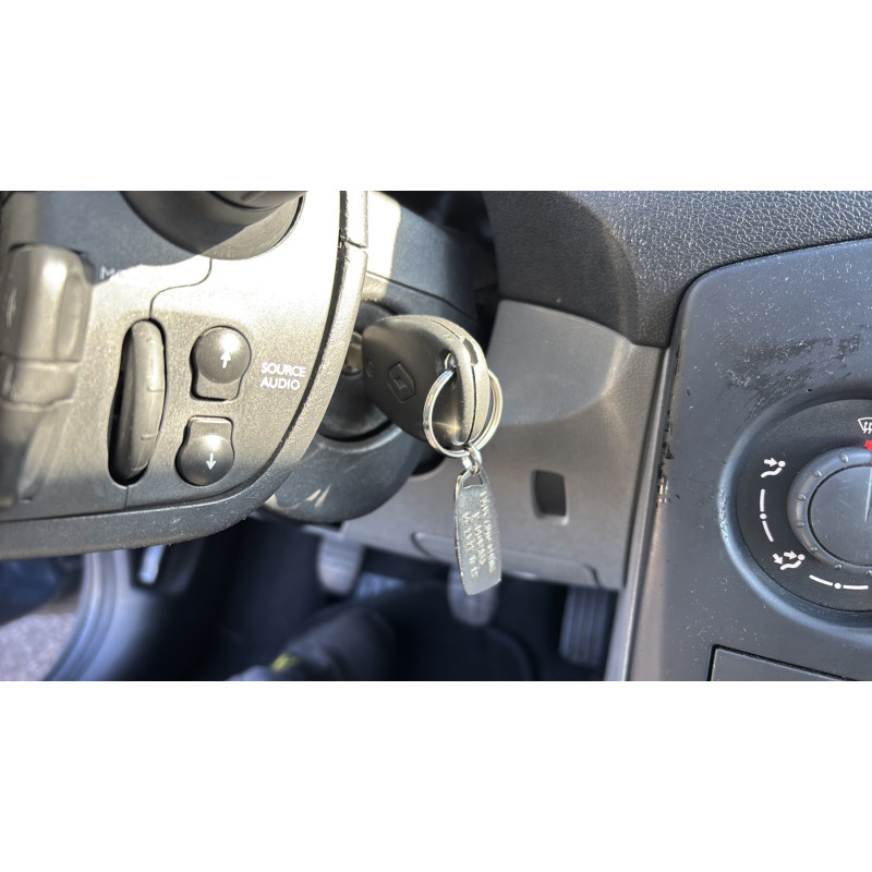 Bras essuie glace avant gauche RENAULT CLIO 3 Photo n°7