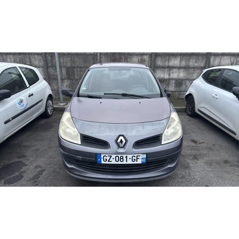 Bras essuie glace avant gauche RENAULT CLIO 3 Photo n°17