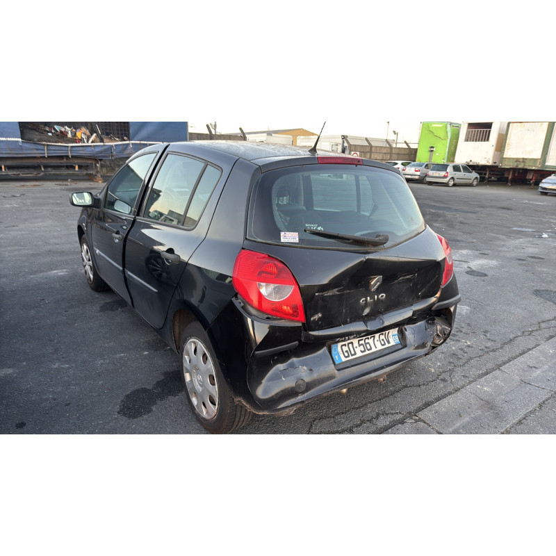 Aile avant gauche RENAULT CLIO 3 Photo n°8