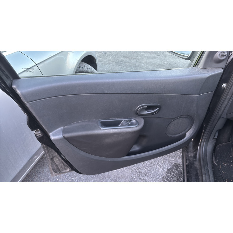 Aile avant gauche RENAULT CLIO 3 Photo n°13